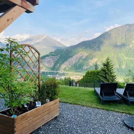Au Balcon De Passy